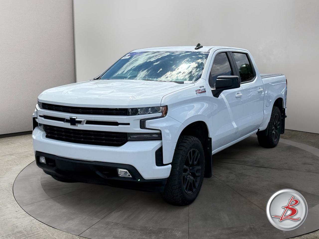 2021 Chevrolet SILVERADO 1500 Crew Cab 4x4 RST 5.3L V8