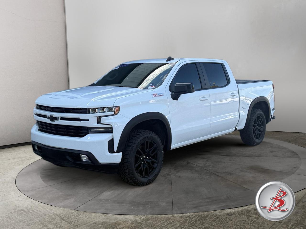 2021 Chevrolet SILVERADO 1500 Crew Cab 4x4 RST 5.3L V8