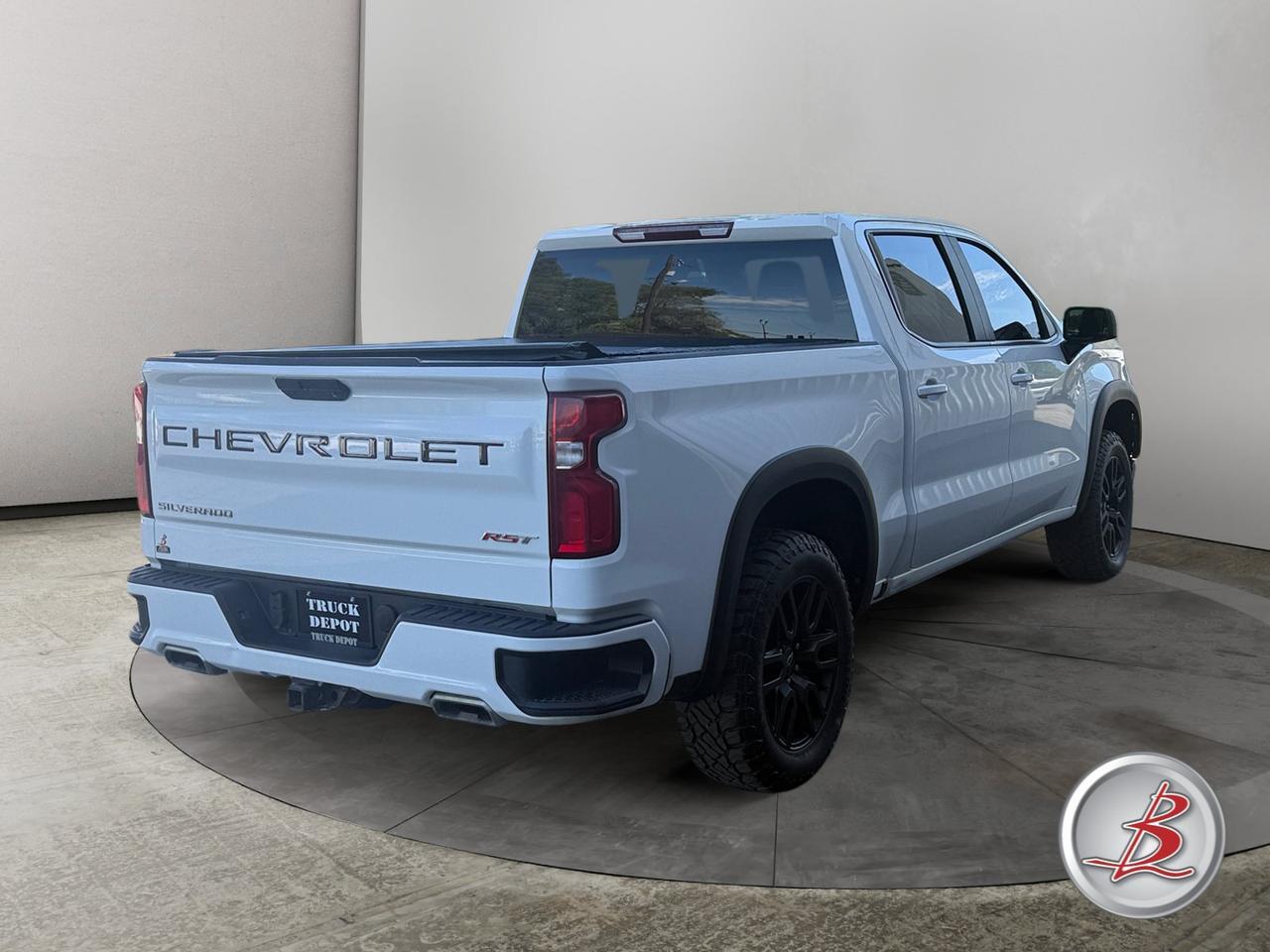 2021 Chevrolet SILVERADO 1500 Crew Cab 4x4 RST 5.3L V8 Salt Lake City UT