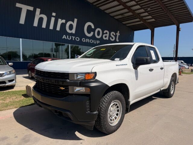 2021 Chevrolet SILVERADO 4WD Double Cab Standard Bed WT