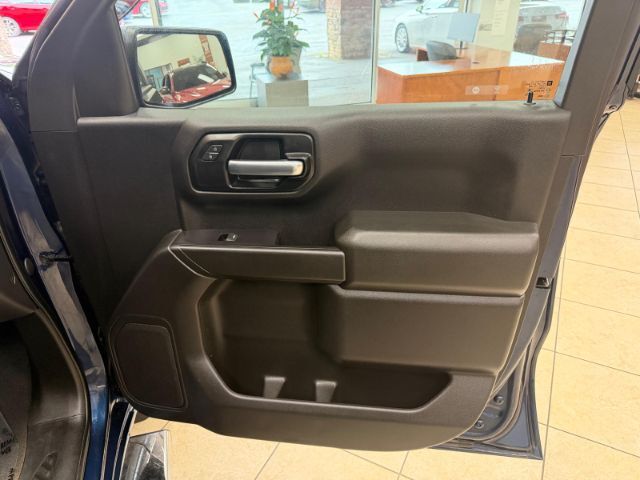 2021 Chevrolet Silverado 1500 2WD Crew Cab Short Bed Custom Charlotte NC