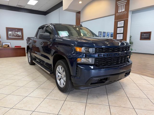 2021 Chevrolet Silverado 1500 2WD Crew Cab Short Bed Custom
