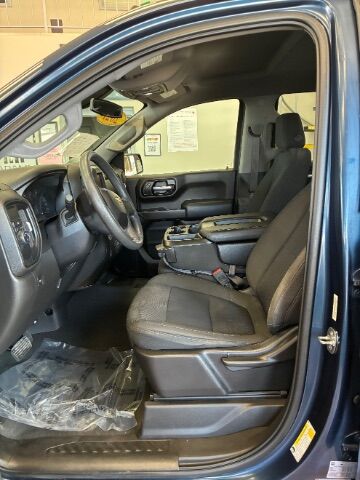 2021 Chevrolet Silverado 1500 2WD Crew Cab Short Bed Custom Charlotte NC