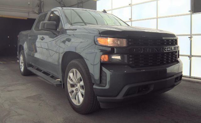 2021 Chevrolet Silverado 1500 2WD Crew Cab Short Bed Custom