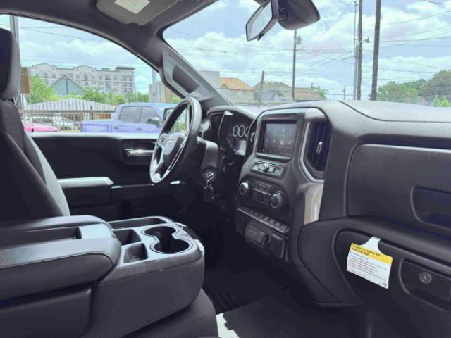 2021 Chevrolet Silverado 1500 2WD Crew Cab Short Bed Custom Houston TX