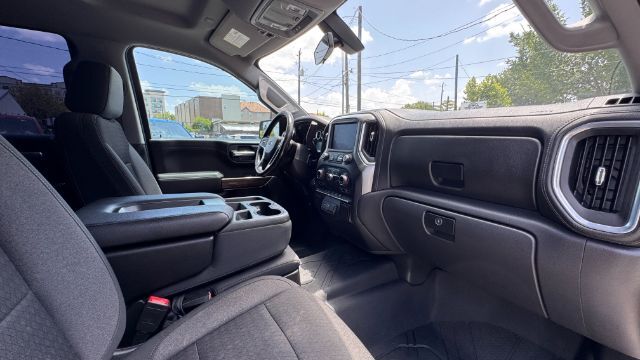 2021 Chevrolet Silverado 1500 2WD Crew Cab Short Bed RST Houston TX