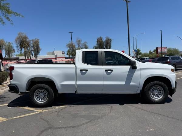 2021 Chevrolet Silverado 1500 2WD Double Cab Standard Bed WT