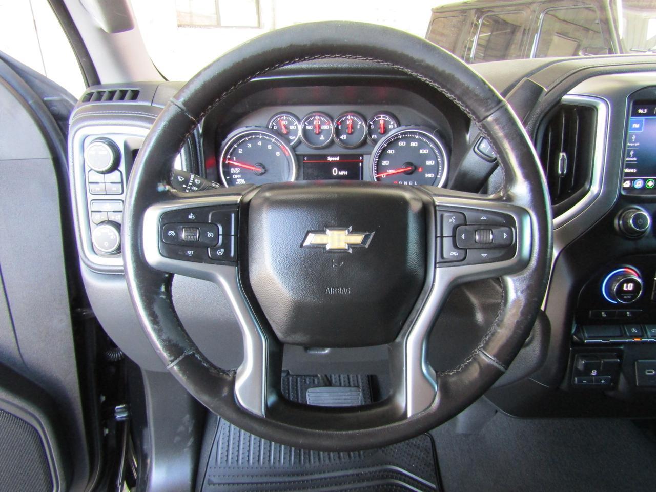 2021 Chevrolet Silverado 1500 4WD Crew Cab 147 LT w/1LT Grand Prairie TX
