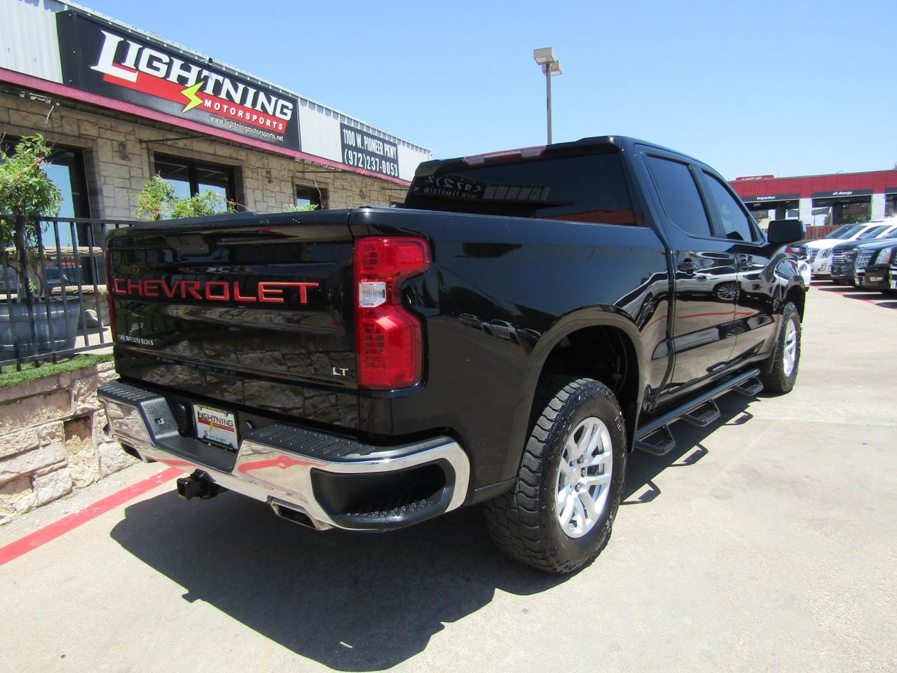 2021 Chevrolet Silverado 1500 4WD Crew Cab 147 LT w/1LT Grand Prairie TX