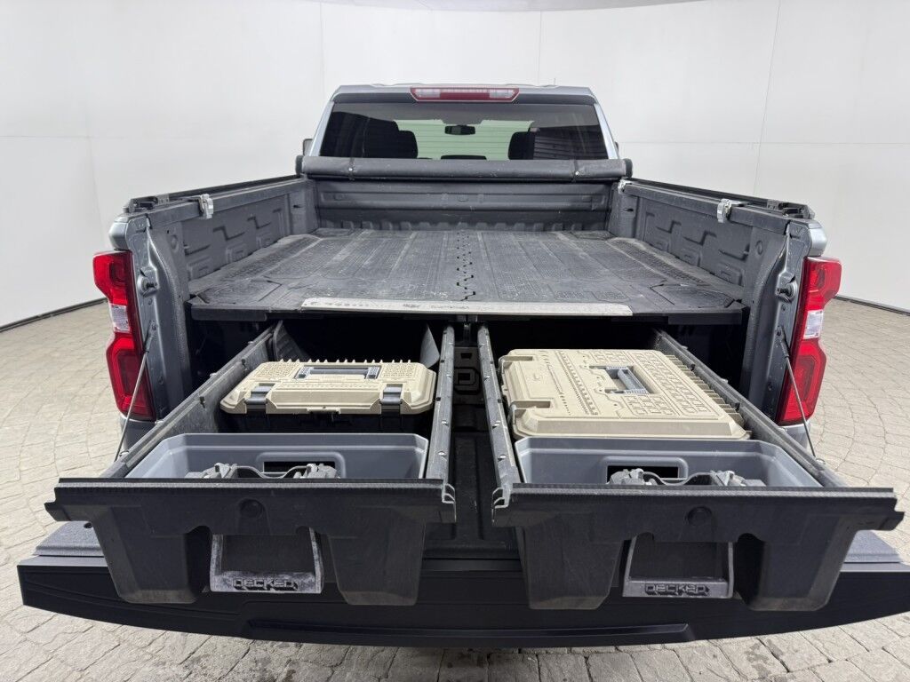 2021 Chevrolet Silverado 1500 4WD Crew Cab 157 RST Maumee OH