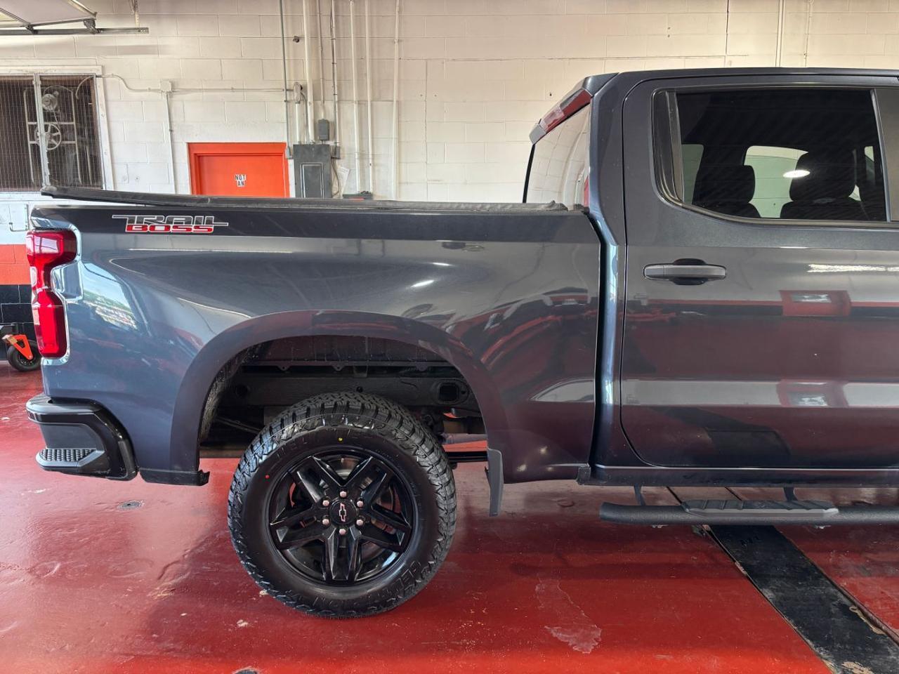 2021 Chevrolet Silverado 1500 4WD Crew Cab Short Bed Custom Trail Boss Franklin OH