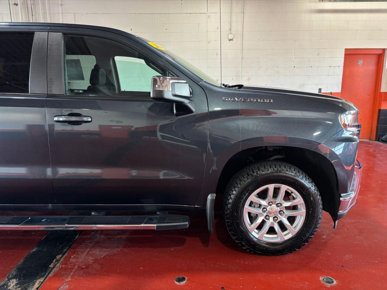 2021 Chevrolet Silverado 1500 4WD Crew Cab Short Bed LT Franklin OH