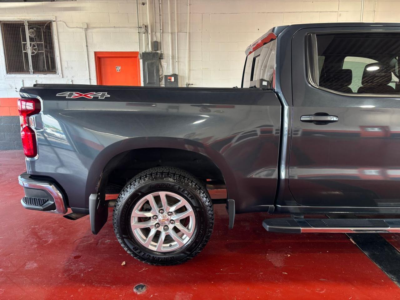 2021 Chevrolet Silverado 1500 4WD Crew Cab Short Bed LT Franklin OH