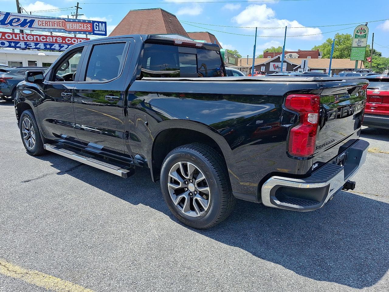 2021 Chevrolet Silverado 1500 4WD Crew Cab Short Bed LT Allentown PA
