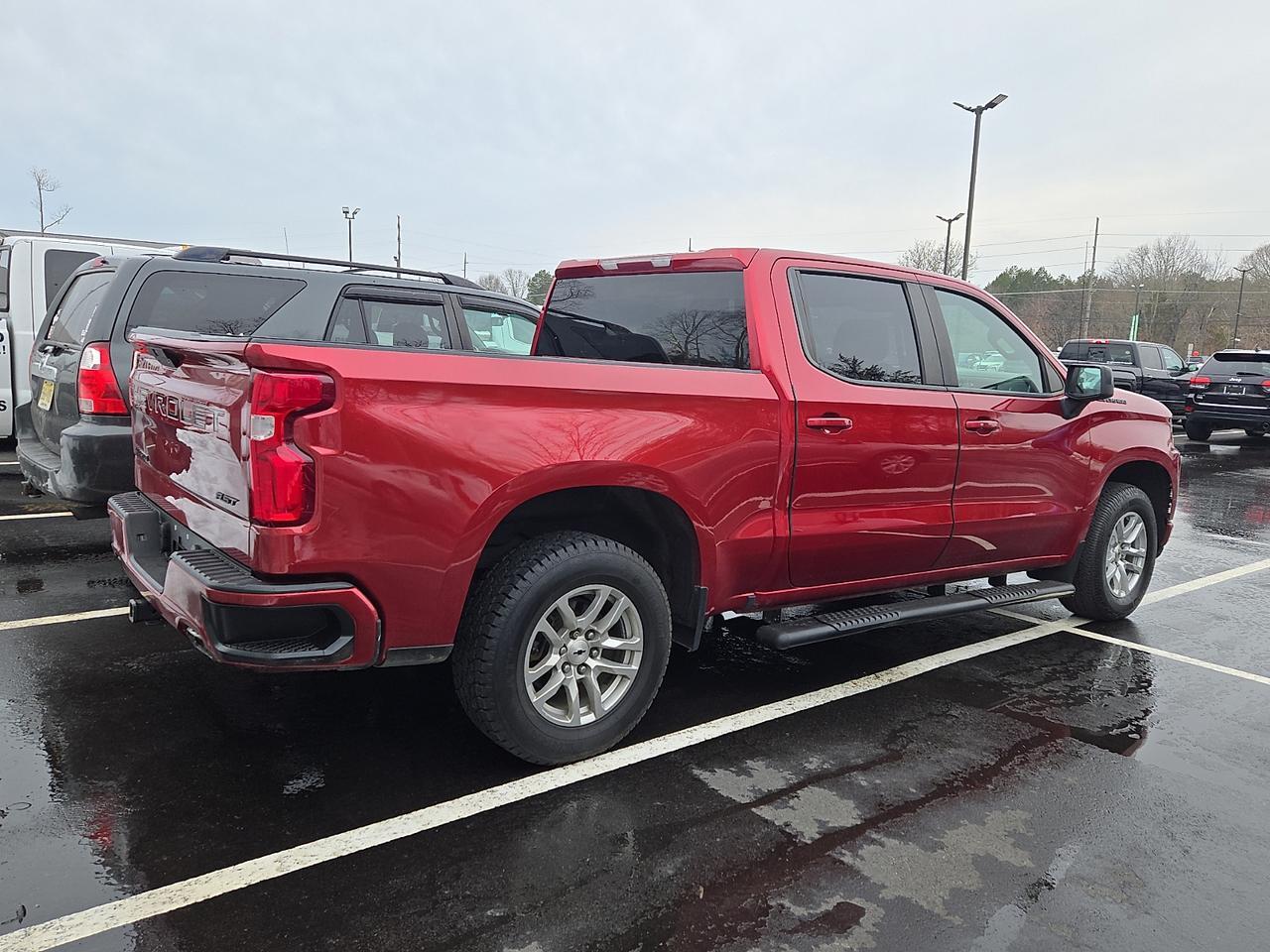 2021 Chevrolet Silverado 1500 4WD Crew Cab Short Bed RST