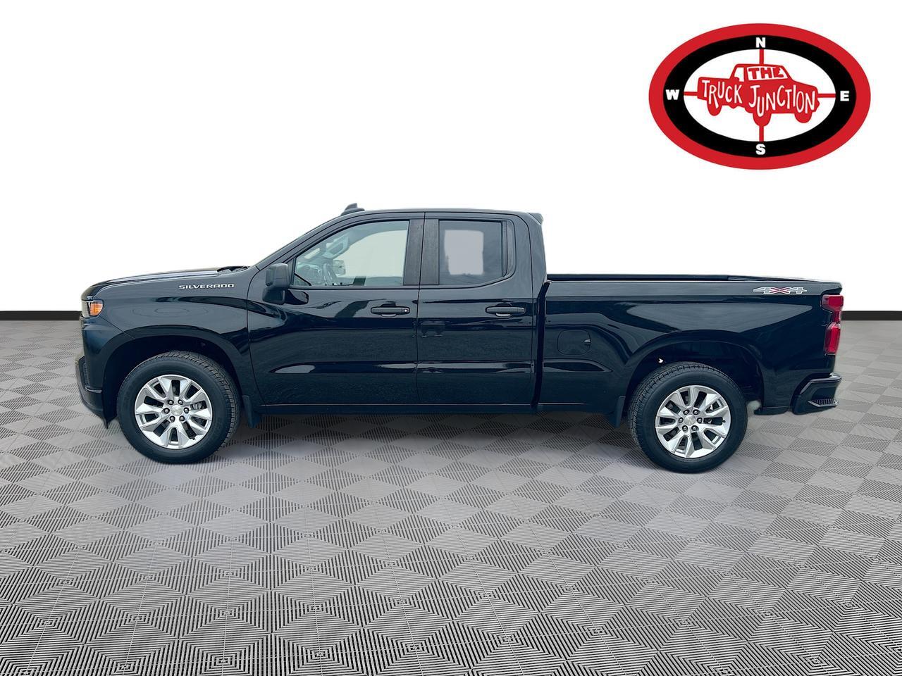 2021 Chevrolet Silverado 1500 4WD Double Cab Custom Venice FL