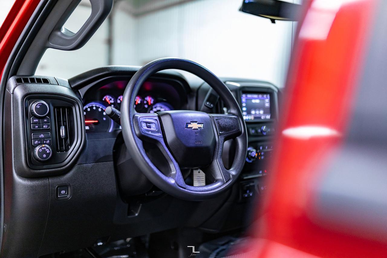 2021 Chevrolet Silverado 1500 4x4 Crew Cab Custom BCam Red Deer AB