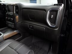 2021 Chevrolet Silverado 1500 4x4 Crew Cab High Country Fond du Lac WI