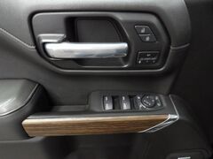 2021 Chevrolet Silverado 1500 4x4 Crew Cab High Country Fond du Lac WI
