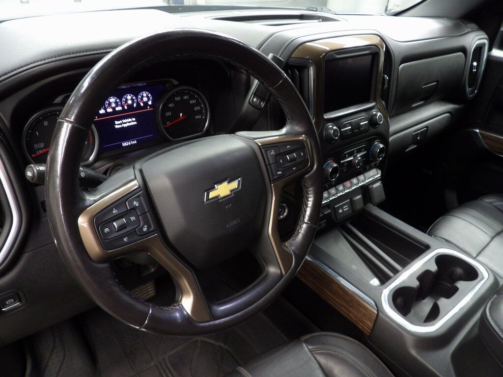 2021 Chevrolet Silverado 1500 4x4 Crew Cab High Country Fond du Lac WI