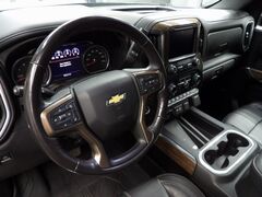 2021 Chevrolet Silverado 1500 4x4 Crew Cab High Country Fond du Lac WI