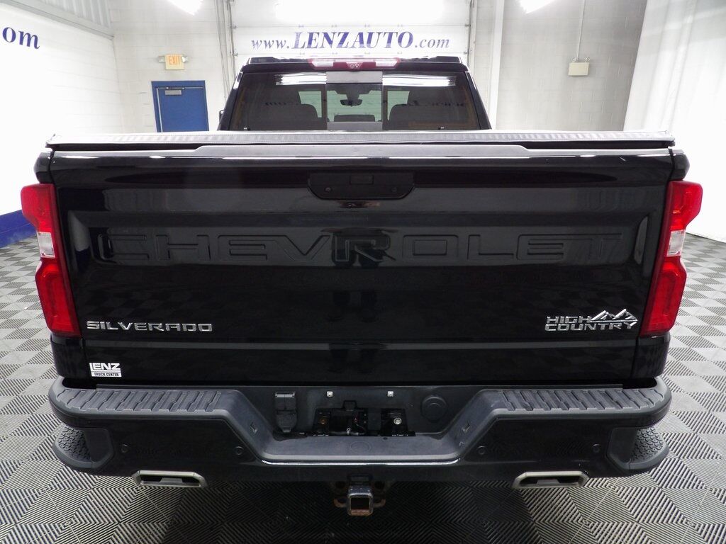 2021 Chevrolet Silverado 1500 4x4 Crew Cab High Country Fond du Lac WI