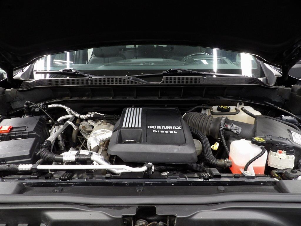 2021 Chevrolet Silverado 1500 4x4 Crew Cab High Country Fond du Lac WI