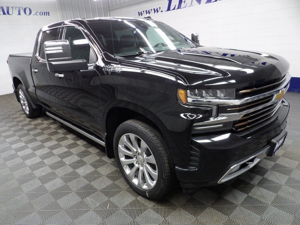 2021 Chevrolet Silverado 1500 4x4 Crew Cab High Country Fond du Lac WI