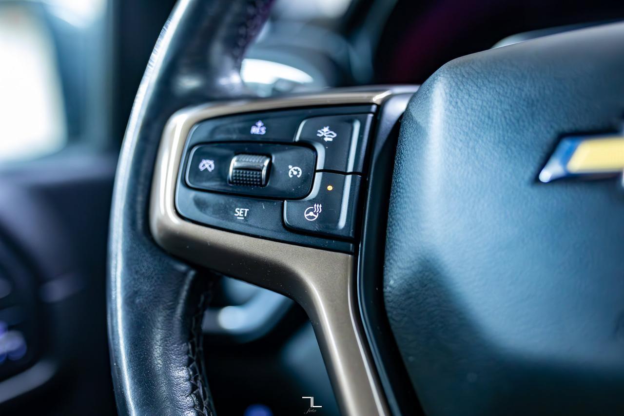 2021 Chevrolet Silverado 1500 4x4 Crew Cab High Country Leather Roof Nav BCam Red Deer AB