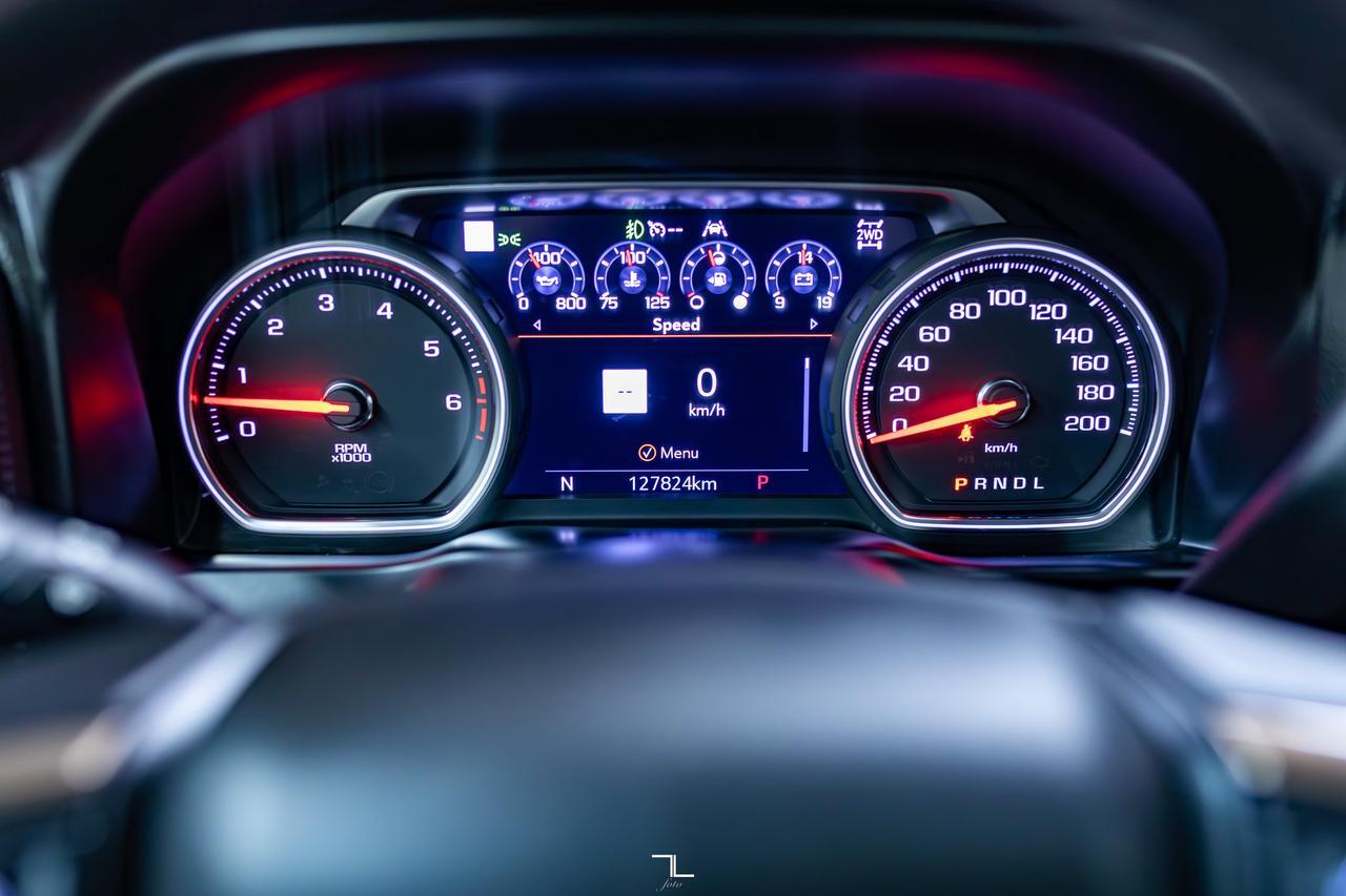 2021 Chevrolet Silverado 1500 4x4 Crew Cab High Country Leather Roof Nav BCam Red Deer AB