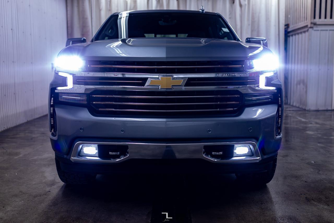 2021 Chevrolet Silverado 1500 4x4 Crew Cab High Country Leather Roof Nav BCam Red Deer AB