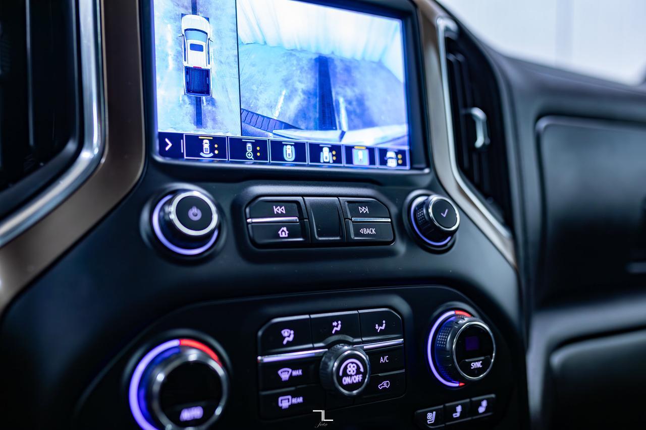 2021 Chevrolet Silverado 1500 4x4 Crew Cab High Country Leather Roof Nav BCam Red Deer AB