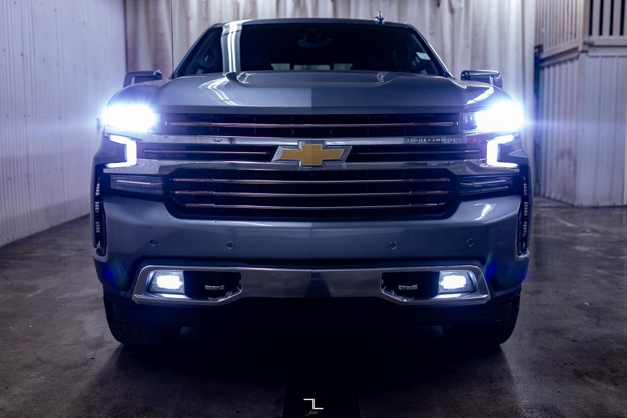 2021 Chevrolet Silverado 1500 4x4 Crew Cab High Country Leather Roof Nav BCam Red Deer AB