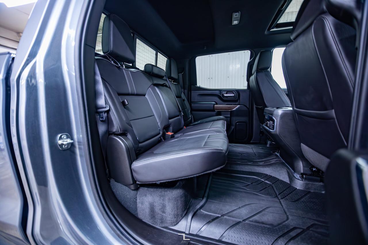 2021 Chevrolet Silverado 1500 4x4 Crew Cab High Country Leather Roof Nav BCam Red Deer AB