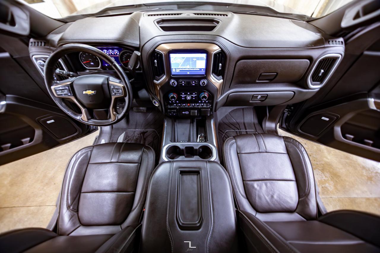 2021 Chevrolet Silverado 1500 4x4 Crew Cab High Country Leather Roof Nav BCam Red Deer AB