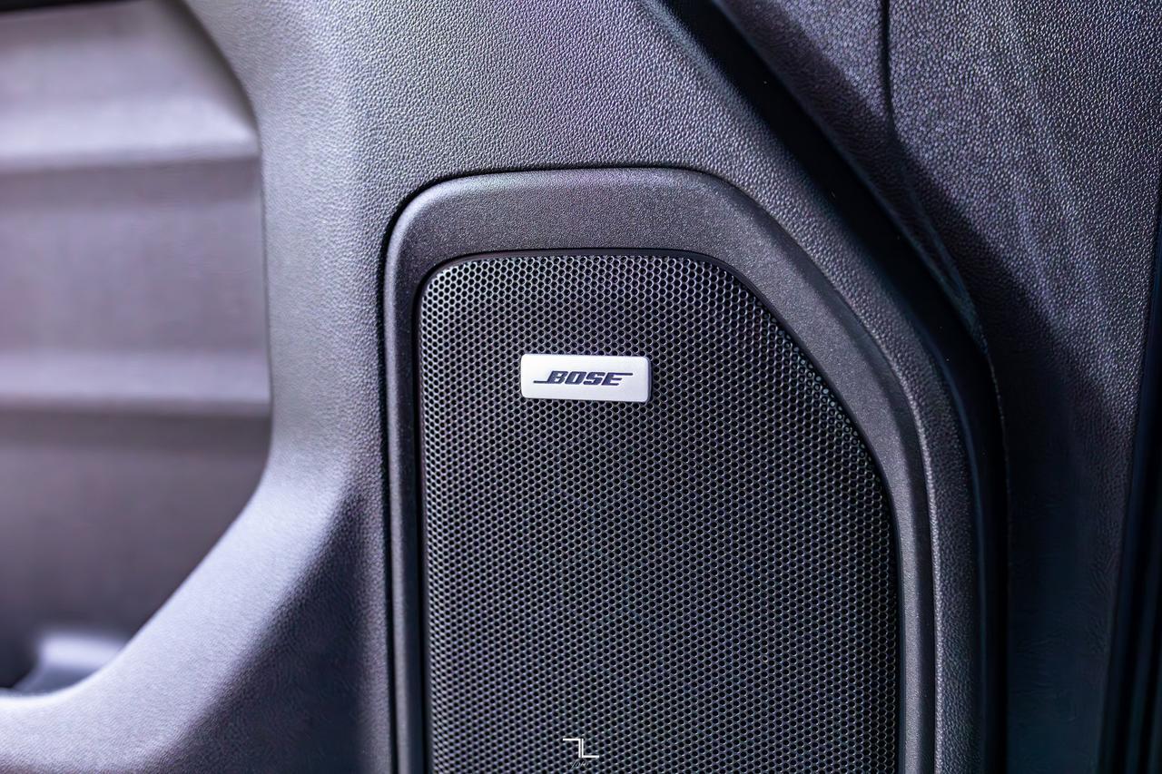 2021 Chevrolet Silverado 1500 4x4 Crew Cab High Country Leather Roof Nav BCam Red Deer AB