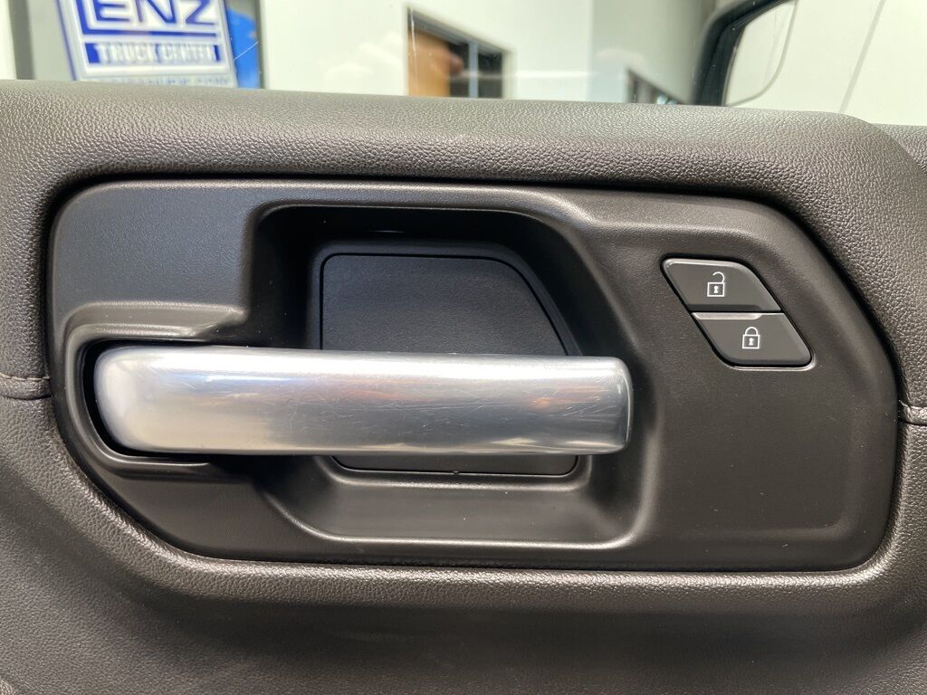 2021 Chevrolet Silverado 1500 4x4 Crew Cab LT Minocqua WI