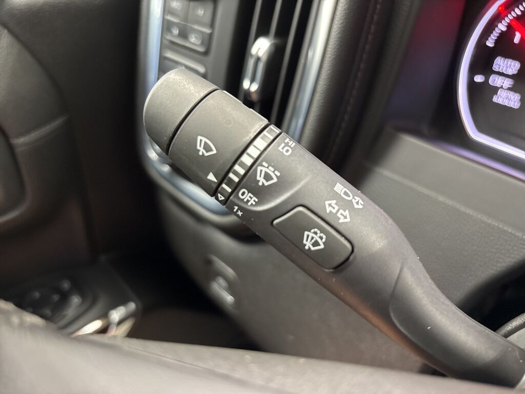 2021 Chevrolet Silverado 1500 4x4 Crew Cab LT1 Minocqua WI