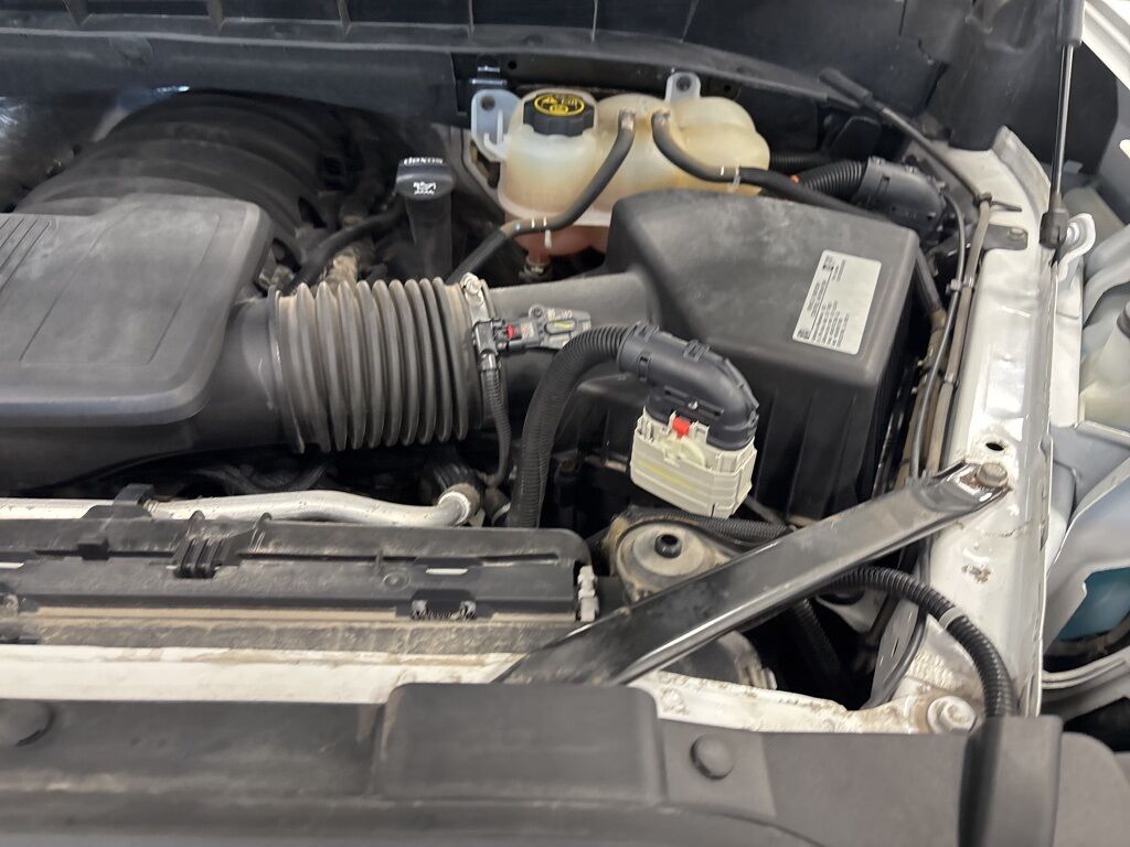 2021 Chevrolet Silverado 1500 4x4 Crew Cab LT1 Minocqua WI