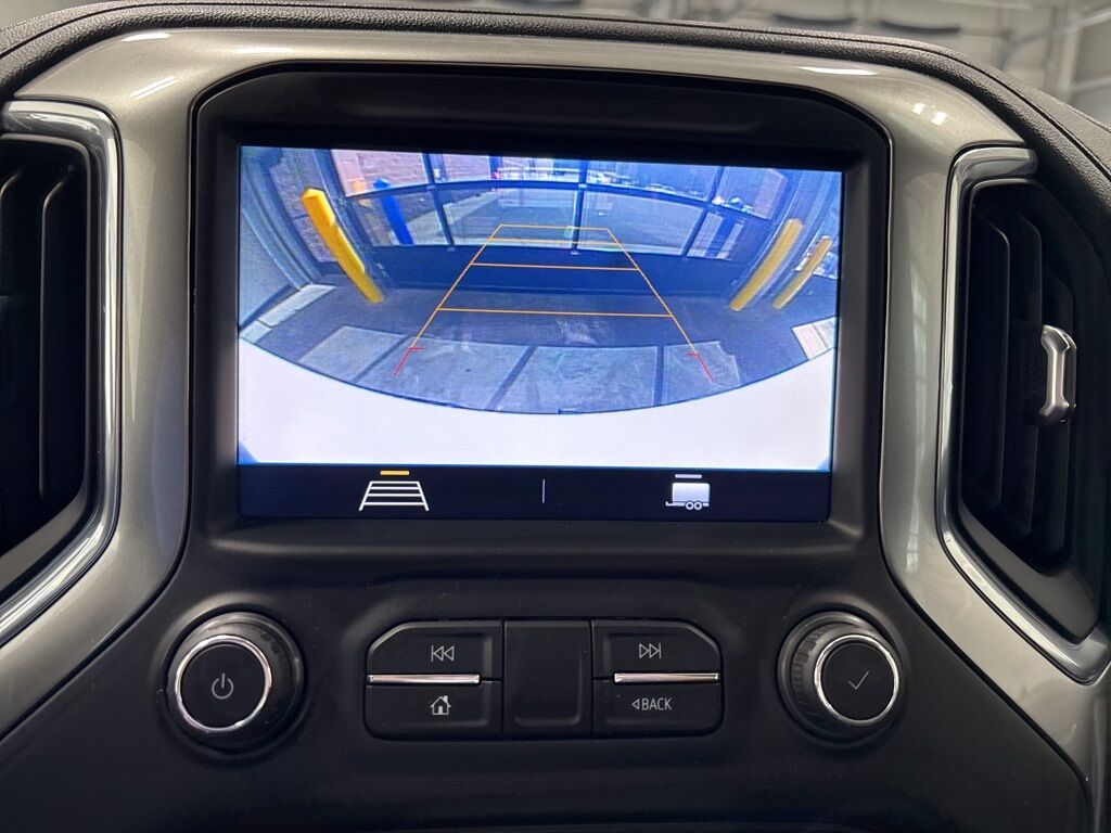 2021 Chevrolet Silverado 1500 4x4 Crew Cab LT1 Minocqua WI