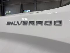 2021 Chevrolet Silverado 1500 4x4 Crew Cab LT1 Fond du Lac WI