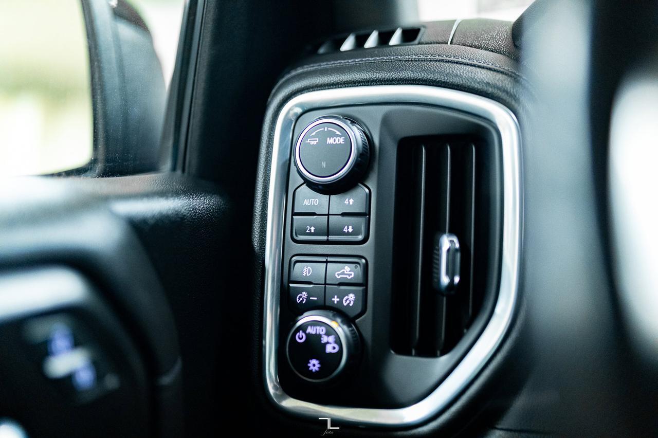 2021 Chevrolet Silverado 1500 4x4 Crew Cab RST Z71 BCam Red Deer AB