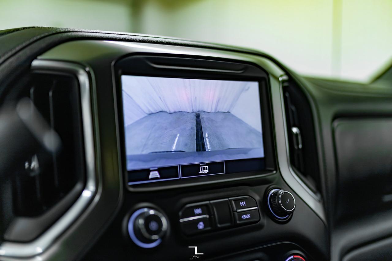 2021 Chevrolet Silverado 1500 4x4 Crew Cab RST Z71 Leather BCam Red Deer AB