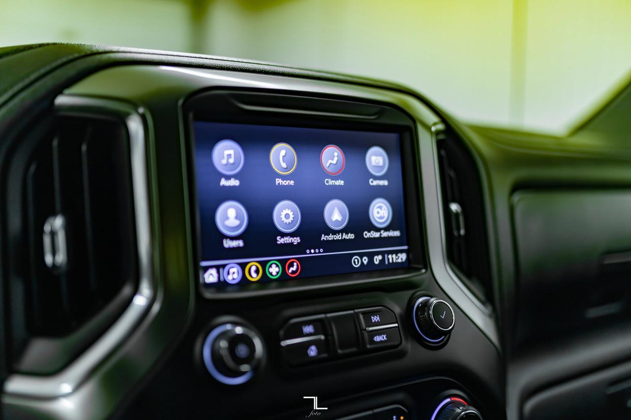 2021 Chevrolet Silverado 1500 4x4 Crew Cab RST Z71 Leather BCam Red Deer AB