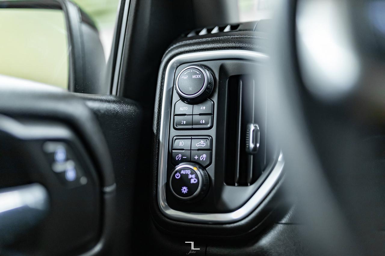 2021 Chevrolet Silverado 1500 4x4 Crew Cab RST Z71 Leather BCam Red Deer AB