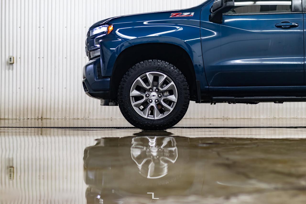 2021 Chevrolet Silverado 1500 4x4 Crew Cab RST Z71 Leather Roof BCam Red Deer AB