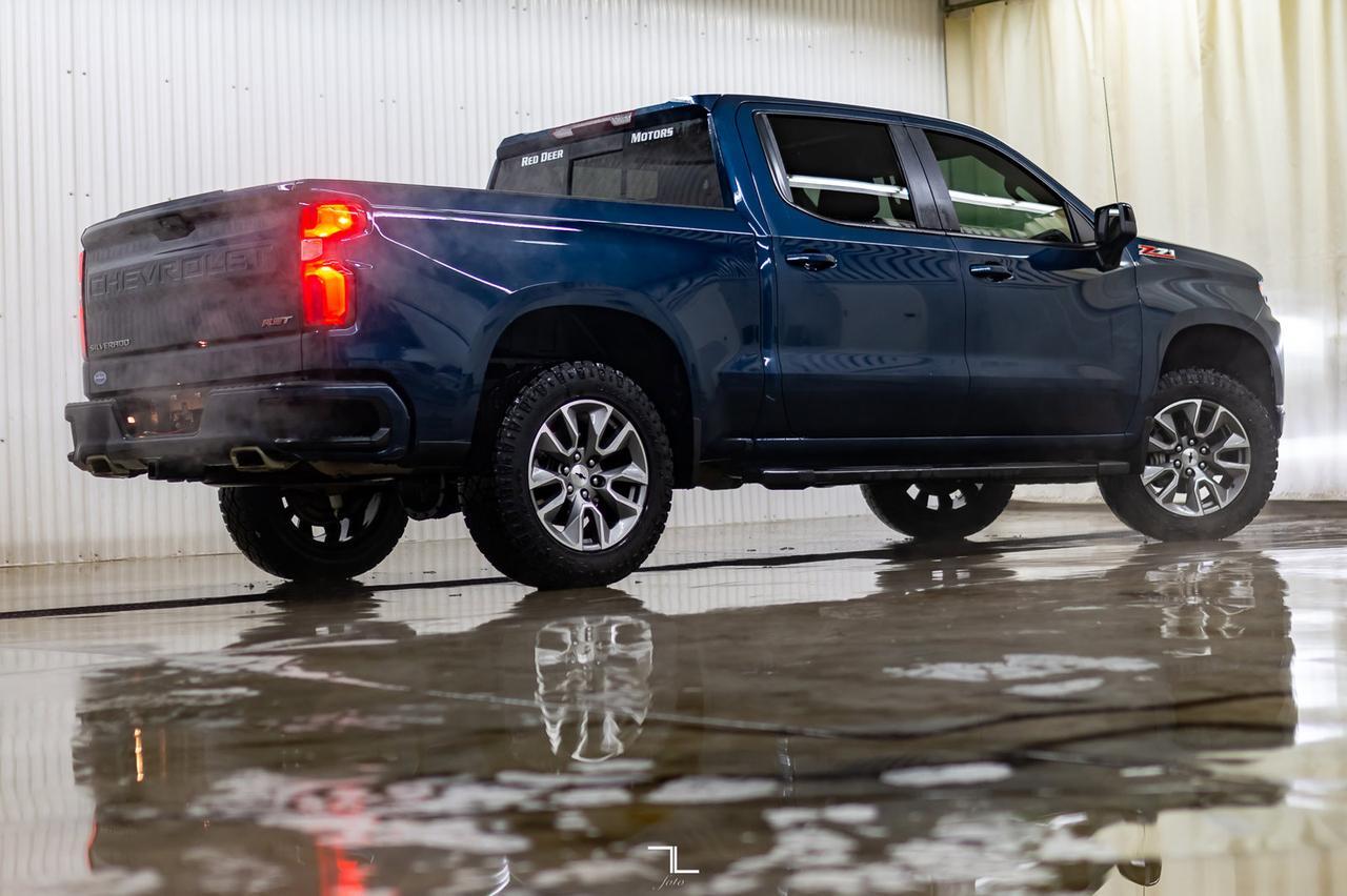 2021 Chevrolet Silverado 1500 4x4 Crew Cab RST Z71 Leather Roof BCam Red Deer AB