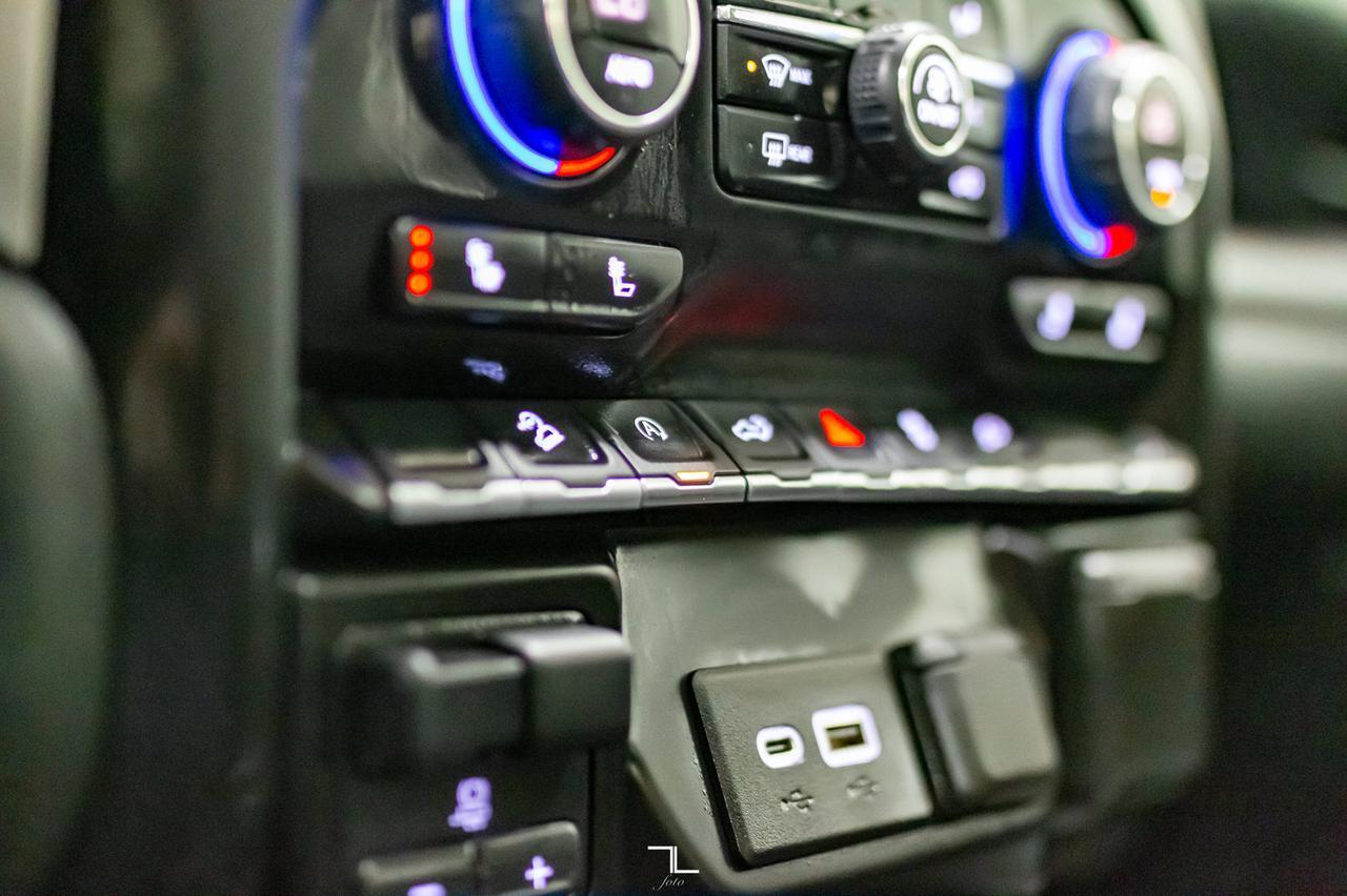 2021 Chevrolet Silverado 1500 4x4 Crew Cab RST Z71 Leather Roof BCam Red Deer AB