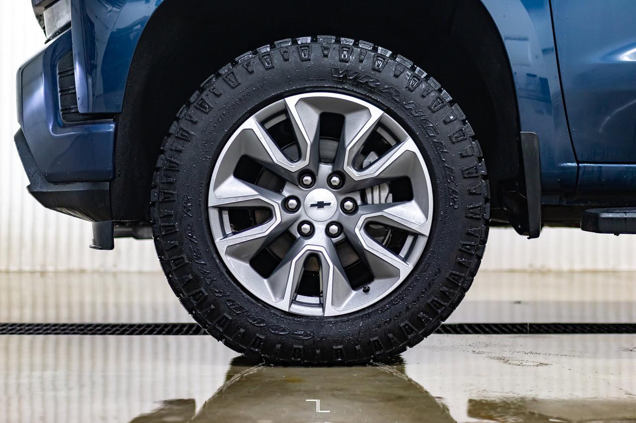 2021 Chevrolet Silverado 1500 4x4 Crew Cab RST Z71 Leather Roof BCam Red Deer AB