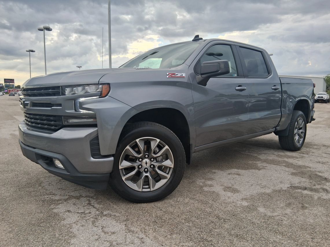 2021 Chevrolet Silverado 1500 Crew Cab RST Pickup 4D 5 3/4 ft